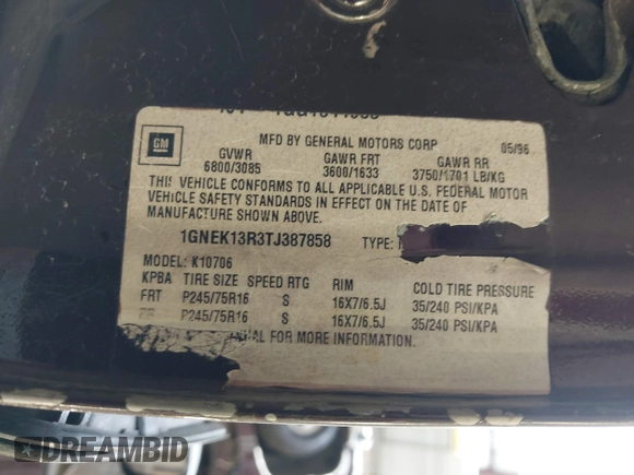1996 Chevrolet Tahoe z VIN 1GNEK13R3TJ387858, wystawiony jako IAAI lot #41675147 z przebiegiem 196 811 mil mil oraz . Historia ofert i sprzedaży dostępna na DreamBid. Obrazek 9.