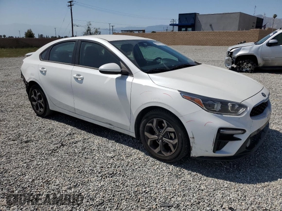 2021 Kia Forte LXS z VIN 3KPF24AD3ME375715, wystawiony jako Copart lot #59301265 z przebiegiem 110 303 mil mil oraz Szkoda całkowita • Salvage title. Historia ofert i sprzedaży dostępna na DreamBid. Obrazek 4.