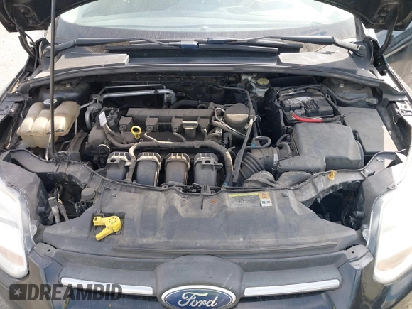 2012 Ford Focus SE with VIN 1FAHP3F27CL392394, listed as a IAAI auction lot 41909902 with 81,703 mi miles. Bid and sale history available at carsss.com. Image 10.