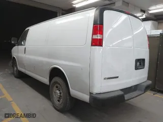 2021 Chevrolet Express Cargo Van with VIN 1GCWGAFP5M1184416, listed as a IAAI auction lot 41151344 with 116,757 mi miles. Bid and sale history available at carsss.com. Image 3.