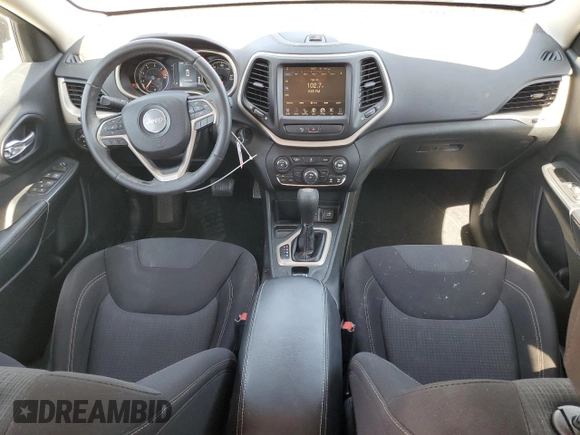 2016 Jeep Cherokee Latitude z VIN 1C4PJLCB9GW288019, wystawiony jako Copart lot #62917615 z przebiegiem 154 498 mil mil oraz Szkoda całkowita • Salvage title. Historia ofert i sprzedaży dostępna na DreamBid. Obrazek 8.