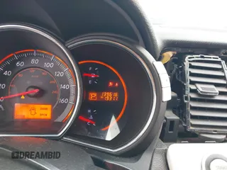 2010 Nissan Murano SL z VIN JN8AZ1MU7AW008659, wystawiony jako IAAI lot #42354251 z przebiegiem 139 616 mil mil oraz . Historia ofert i sprzedaży dostępna na DreamBid. Obrazek 15.