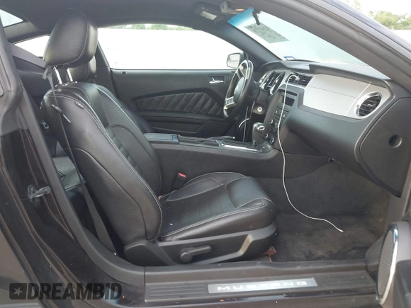 2012 Ford Mustang Premium with VIN 1ZVBP8AM5C5230822, listed as a IAAI auction lot 42647776 with 136,049 mi miles and . Bid and sale history available at DreamBid. Image 5.