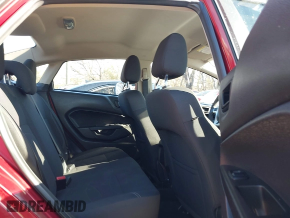 2017 Ford Fiesta SE z VIN 3FADP4BJ6HM143379, wystawiony jako IAAI lot #40863748 z przebiegiem 77 325 mil mil oraz . Historia ofert i sprzedaży dostępna na DreamBid. Obrazek 8.