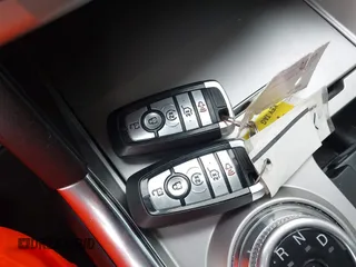 2022 Ford Explorer Timberline z VIN 1FMSK8JH0NGA82571, wystawiony jako IAAI lot #42244823 z przebiegiem 36 858 mil mil oraz . Historia ofert i sprzedaży dostępna na DreamBid. Obrazek 11.