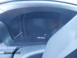 2022 Ford Police Interceptor Utility z VIN 1FM5K8AW6NNA11771, wystawiony jako IAAI lot #41888447 z przebiegiem 59 437 mil mil oraz . Historia ofert i sprzedaży dostępna na DreamBid. Obrazek 7.