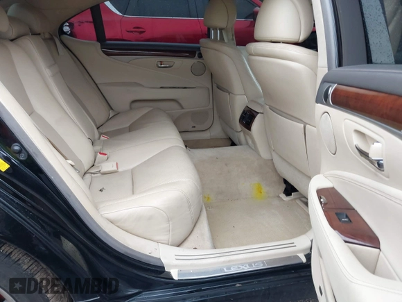 2013 Lexus LS 460 L with VIN JTHDL5EF4D5005941, listed as a IAAI auction lot 41462154 with 144,937 mi miles and . Bid and sale history available at DreamBid. Image 8.