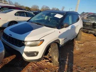 2018 Jeep Compass Trailhawk with VIN 3C4NJDDBXJT199178, listed as a IAAI auction lot 41215543 with 102,271 mi miles and . Bid and sale history available at DreamBid. Image 22.