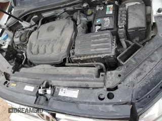 2019 Volkswagen Tiguan SE with VIN 3VV3B7AX4KM027487, listed as a Copart auction lot 84327454 with 70,227 mi miles and Salvage Title. Bid and sale history available at DreamBid. Image 12.