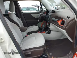 2015 Jeep Renegade Latitude with VIN ZACCJBBT0FPB76457, listed as a IAAI auction lot 42172296 with 75,568 mi miles and . Bid and sale history available at DreamBid. Image 5.