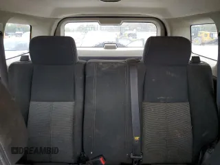 2006 Hummer H3 with VIN 5GTDN136868106899, listed as a Copart auction lot 79800944 with 260,971 mi miles and Salvage Title. Bid and sale history available at carsss.com. Image 10.