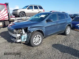 2019 Jeep Cherokee Latitude with VIN 1C4PJMCB1KD453801, listed as a IAAI auction lot 41663957 with 85,062 mi miles. Bid and sale history available at carsss.com. Image 19.
