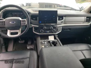 2023 Ford Expedition Max XLT с VIN 1FMJK1H82PEA58571, выставлен на аукционе Copart как лот 47899195 с пробегом 12 874 миль миль и Чистый • Clean title. История ставок и продаж доступна на DreamBid. Изображение 8.