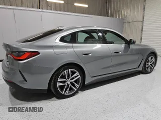 2024 BMW 4 Series 430i xDrive with VIN WBA73AV09RFS86054, listed as a Copart auction lot 52459395 with 27,653 mi miles and Clean Title. Bid and sale history available at carsss.com. Image 3.
