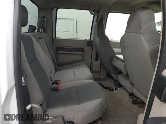 2010 Ford F-250 XL z VIN 1FTSW2BY2AEA50649, wystawiony jako Copart lot #60865215 z przebiegiem 178 506 mil mil oraz Szkoda całkowita • Salvage title. Historia ofert i sprzedaży dostępna na DreamBid. Obrazek 10.