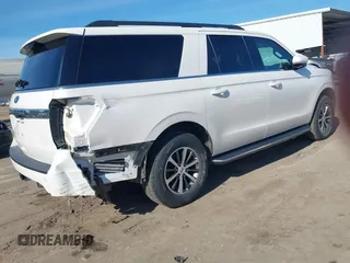 2018 Ford Expedition Max XLT with VIN 1FMJK1JT2JEA26516, listed as a IAAI auction lot 41304894 with 117,140 mi miles and . Bid and sale history available at DreamBid. Image 4.