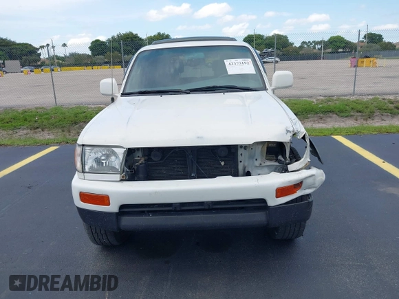 1998 Toyota 4Runner SR5 z VIN JT3GN86R5W0060650, wystawiony jako IAAI lot #42373192 z przebiegiem 264 886 mil mil oraz . Historia ofert i sprzedaży dostępna na DreamBid. Obrazek 13.