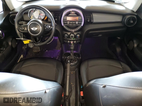 2014 MINI Hardtop with VIN WMWXM5C50ET933486, listed as a Copart auction lot 50823865 with 98,296 mi miles and Salvage Title. Bid and sale history available at DreamBid. Image 8.