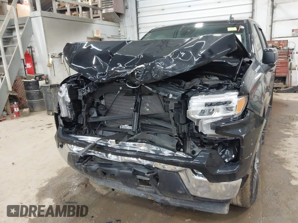 2024 Chevrolet Silverado 1500 LT with VIN 3GCPDKEK4RG272875, listed as a IAAI auction lot 42069561 with 13,694 mi miles and . Bid and sale history available at DreamBid. Image 6.