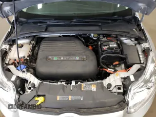 2014 Ford Focus Electric z VIN 1FADP3R4XEL330308, wystawiony jako Copart lot #54394165 z przebiegiem 82 423 mil mil oraz Tytuł czysty. Historia ofert i sprzedaży dostępna na DreamBid. Obrazek 11.