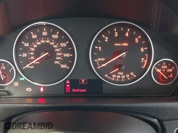 2018 BMW 3 Series 320i with VIN WBA8E1G54JNU90018, listed as a IAAI auction lot 42236134 with 73,589 mi miles and . Bid and sale history available at DreamBid. Image 7.