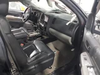 2010 Toyota Tundra 4WD Truck with VIN 5TFUW5F19AX148279, listed as a IAAI auction lot 41576660 with 294,704 mi miles. Bid and sale history available at carsss.com. Image 5.