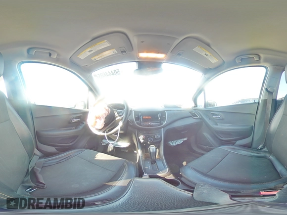 2018 Chevrolet Trax LT with VIN 3GNCJPSB7JL360377, listed as a Copart auction lot 50444605 with 61,631 mi miles and Clean Title. Bid and sale history available at carsss.com. Image 15.
