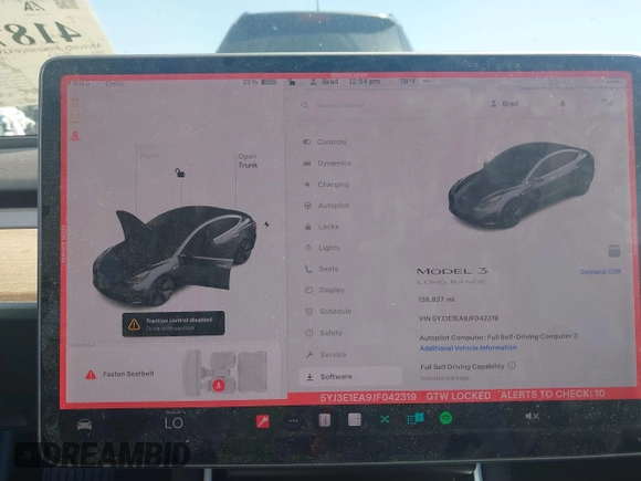 2018 Tesla Model 3 Long Range Battery z VIN 5YJ3E1EA9JF042319, wystawiony jako IAAI lot #41871931 z przebiegiem 138 837 mil mil oraz . Historia ofert i sprzedaży dostępna na DreamBid. Obrazek 7.
