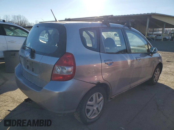 2008 Honda Fit with VIN JHMGD37438S049835, listed as a Copart auction lot 87882035 with 218,849 mi miles and Clean Title. Bid and sale history available at carsss.com. Image 3.