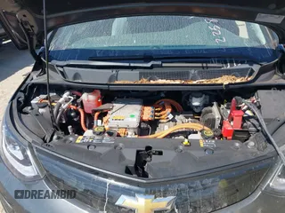 2018 Chevrolet Bolt EV Premier z VIN 1G1FX6S04J4116505, wystawiony jako IAAI lot #42258808 z przebiegiem 103 089 mil mil oraz . Historia ofert i sprzedaży dostępna na DreamBid. Obrazek 10.