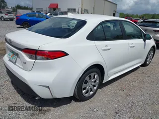 2025 Toyota Corolla LE with VIN 5YFB4MDE4SP280296, listed as a IAAI auction lot 42087813 with 9,384 mi miles. Bid and sale history available at carsss.com. Image 4.