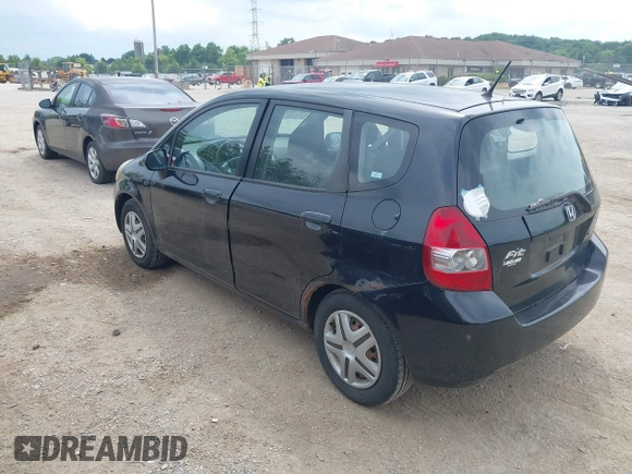 2007 Honda Fit with VIN JHMGD38437S014676, listed as a IAAI auction lot 42698451 with 288,354 mi miles and . Bid and sale history available at DreamBid. Image 3.