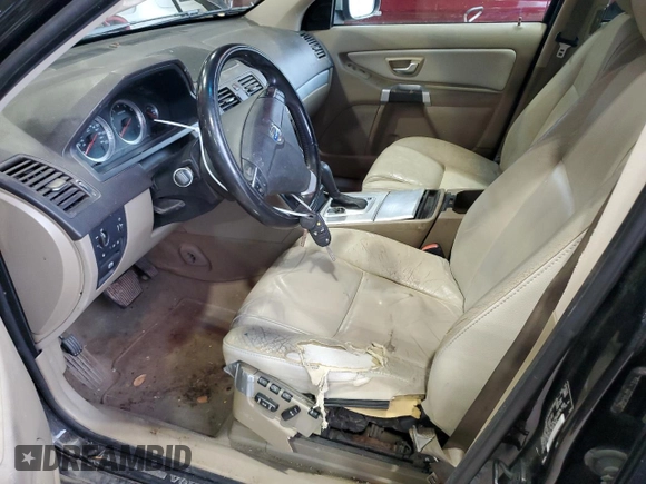 2013 Volvo XC90 Premier Plus z VIN YV4952CZXD1630006, wystawiony jako Copart lot #61143805 z przebiegiem 217 992 mil mil oraz Szkoda całkowita • Salvage title. Historia ofert i sprzedaży dostępna na DreamBid. Obrazek 7.