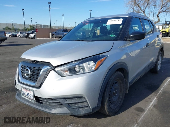 2019 Nissan Kicks SV with VIN 3N1CP5CU4KL516620, listed as a IAAI auction lot 41986143 with 67,702 mi miles. Bid and sale history available at carsss.com. Image 2.