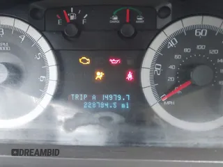 2008 Ford Escape Hybrid z VIN 1FMCU49H18KD83248, wystawiony jako IAAI lot #42188557 z przebiegiem 228 784 mil mil oraz . Historia ofert i sprzedaży dostępna na DreamBid. Obrazek 7.