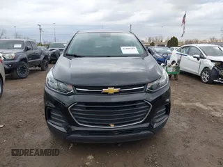 2020 Chevrolet Trax LS with VIN KL7CJKSB4LB074838, listed as a IAAI auction lot 41909289 with 77,471 mi miles. Bid and sale history available at carsss.com. Image 12.
