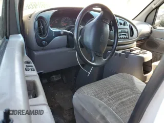 2001 Ford Econoline Passenger XL z VIN 1FBSS31LX1HB15466, wystawiony jako Copart lot #55667965 z przebiegiem 188 590 mil mil oraz Szkoda całkowita • Salvage title. Historia ofert i sprzedaży dostępna na DreamBid. Obrazek 8.