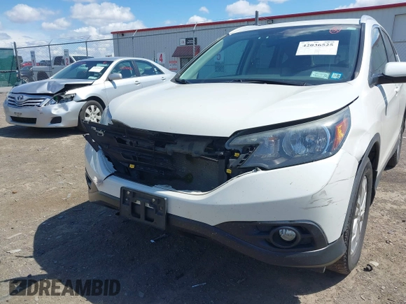 2014 Honda CR-V EX-L with VIN 5J6RM3H73EL008334, listed as a IAAI auction lot 42036525 with 147,910 mi miles and . Bid and sale history available at carsss.com. Image 6.