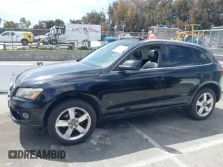 2012 Audi Q5 2.0T Premium Plus with VIN WA1LFAFP5CA043327, listed as a IAAI auction lot 41946117 with 152,343 mi miles. Bid and sale history available at carsss.com. Image 13.