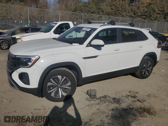 2024 Volkswagen Atlas SE with VIN 1V2LE2CA0RC236608, listed as a Copart auction lot 79430654 with 9,705 mi miles and Salvage title. Bid and sale history available at DreamBid. Image 1.
