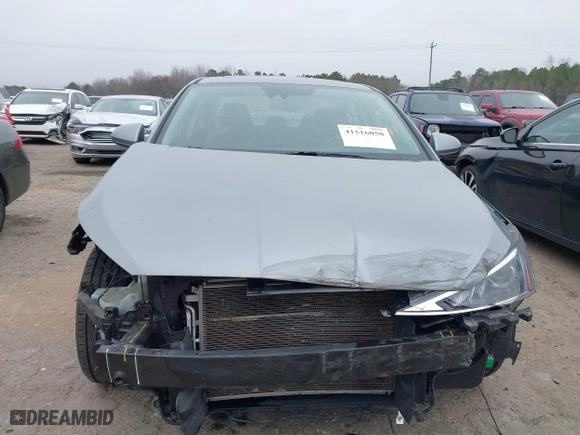 2019 Hyundai Elantra SEL with VIN KMHD84LF0KU766660, listed as a IAAI auction lot 41516050 with 75,288 mi miles. Bid and sale history available at carsss.com. Image 13.