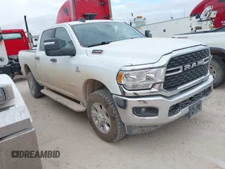 2024 Ram 2500 Big Horn with VIN 3C6UR5DL7RG311210, listed as a IAAI auction lot 42553450 with 43,726 mi miles and . Bid and sale history available at DreamBid. Image 1.