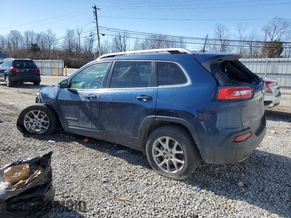 2018 Jeep Cherokee Latitude with VIN 1C4PJLCX6JD607780, listed as a Copart auction lot 47203755 with 135,242 mi miles and Salvage Title. Bid and sale history available at DreamBid. Image 2.