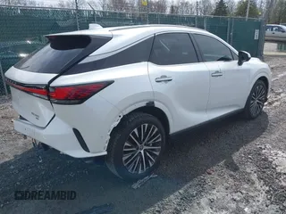 2023 Lexus RX 350 с VIN 2T2BAMCAXPC035688, выставлен на аукционе IAAI как лот 41747819 с пробегом 4 010 миль миль и . История ставок и продаж доступна на DreamBid. Изображение 4.