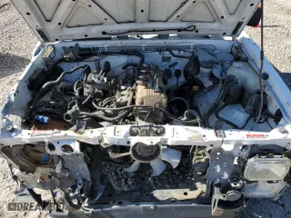 1992 Nissan Trucks 2WD XE with VIN 1N6SD11S3NC368761, listed as a Copart auction lot 77351994 with 2,033,236 mi miles and Clean Title. Bid and sale history available at carsss.com. Image 11.