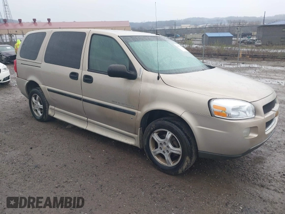 2007 Chevrolet Uplander Cargo with VIN 1GBDV13117D124394, listed as a IAAI auction lot 41987266 with 44,956 mi miles. Bid and sale history available at carsss.com. Image 1.