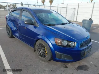 2013 Chevrolet Sonic LT with VIN 1G1JC5SB2D4147595, listed as a IAAI auction lot 41643641 with 83,538 mi miles. Bid and sale history available at carsss.com. Image 1.