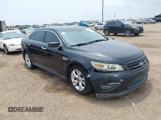 2010 Ford Taurus SEL с VIN 1FAHP2EWXAG110513, выставлен на аукционе IAAI как лот 42313939 с пробегом 222 463 миль миль и . История ставок и продаж доступна на DreamBid. Изображение 1.