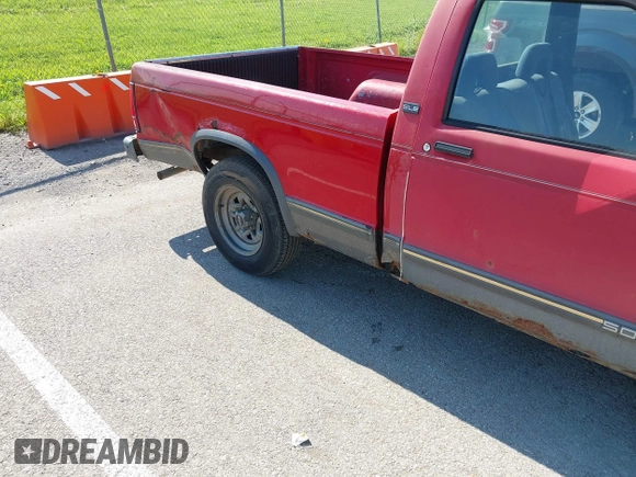 1993 GMC Sonoma z VIN 1GTCS14Z5P8511110, wystawiony jako IAAI lot #42254638 z przebiegiem 251 180 mil mil oraz . Historia ofert i sprzedaży dostępna na DreamBid. Obrazek 12.