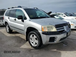 2004 Mitsubishi Endeavor LS z VIN 4A4MM21S14E025203, wystawiony jako Copart lot #73747704 z przebiegiem Nie podano mil oraz Nie do naprawy • Non repairable. Historia ofert i sprzedaży dostępna na DreamBid. Obrazek 4.